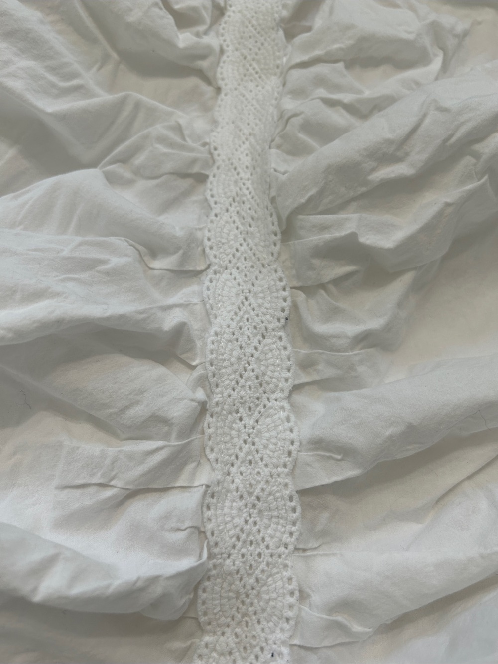 LoveShackFancy Sweet Bows Duvet Cover With Pillow Sham White Ruched Shabby Chic - Picture 9 of 16